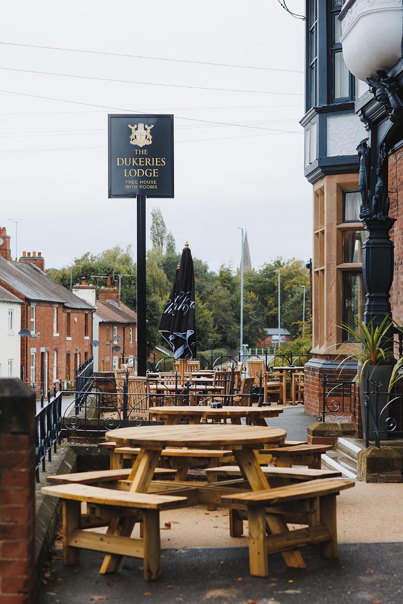 The Dukeries Lodge, Edwinstowe, Nottinghamshire 외부 사진